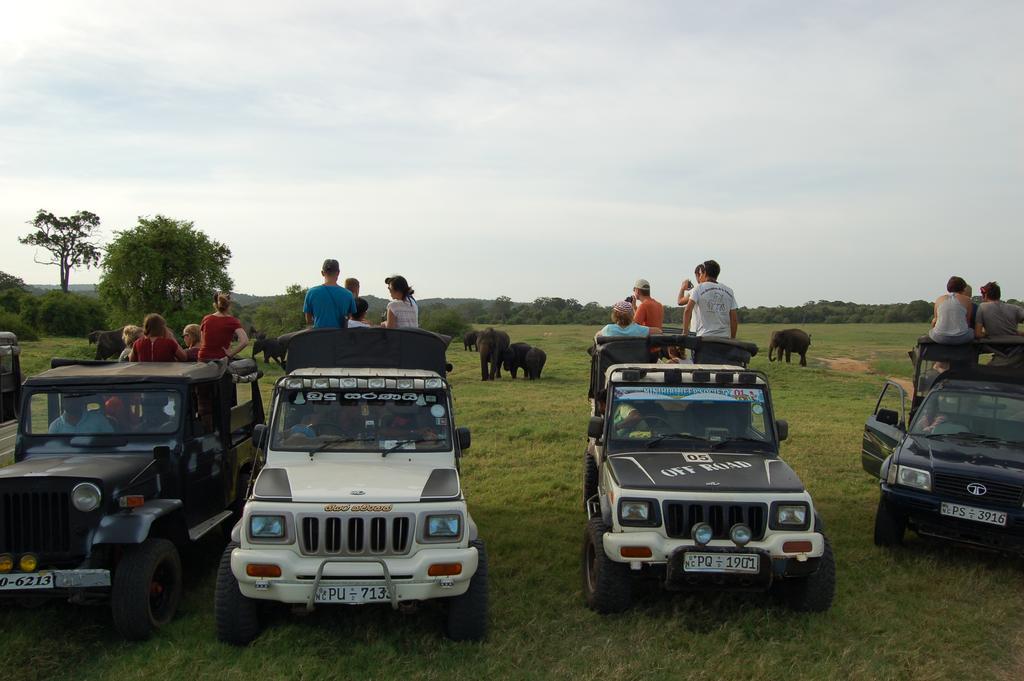 Sunset Tourist Home Polonnaruwa Luaran gambar
